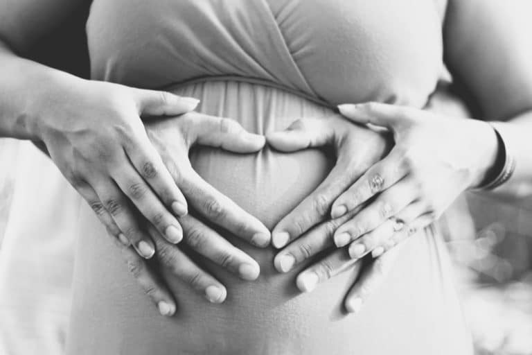 femme enceinte couple papa maman