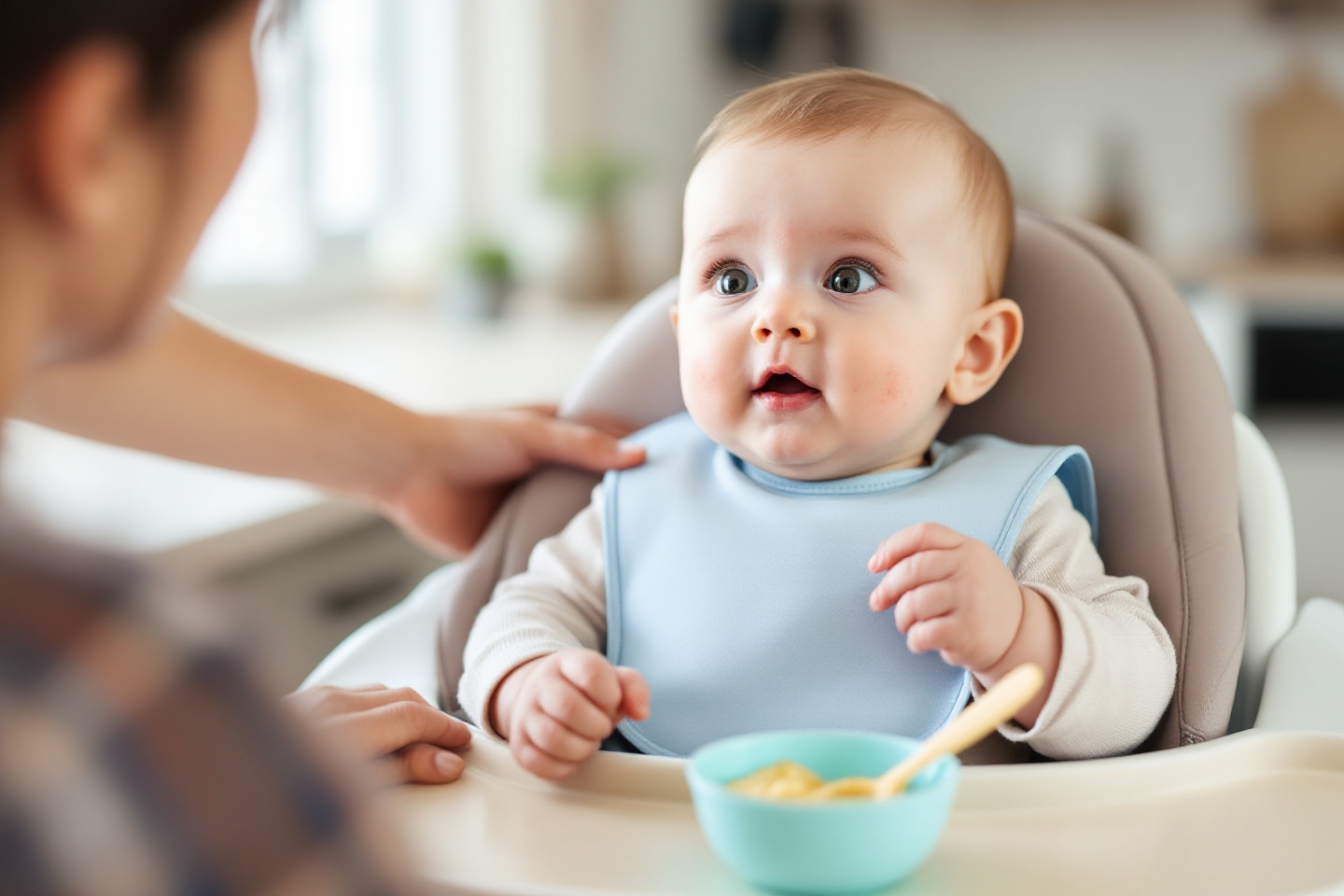 Voici comment reconnaître une allergie alimentaire chez bébé : les signes qui doivent vous alerter selon les experts